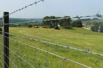 Understanding Barbed Wire Mesh Fence Understanding Barbed Wire Mesh Fence